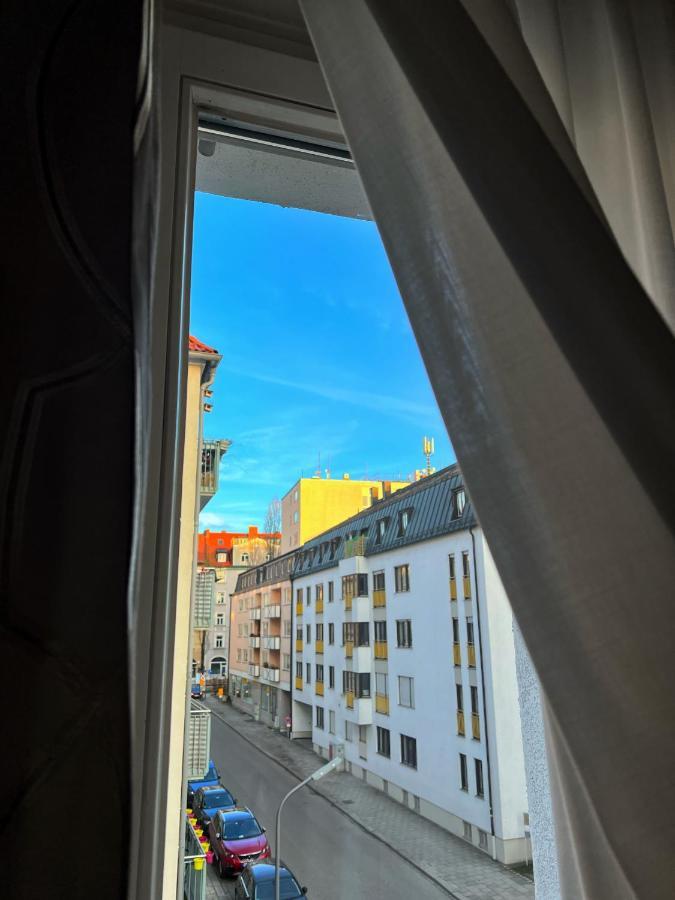 Hotel Prinz Мюнхен Екстер'єр фото
