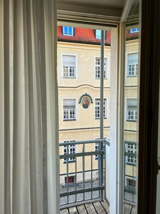 Hotel Prinz Мюнхен Екстер'єр фото